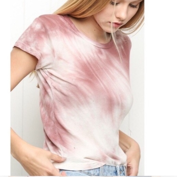 Brandy Melville Tops - Brandy Melville tie die shirt